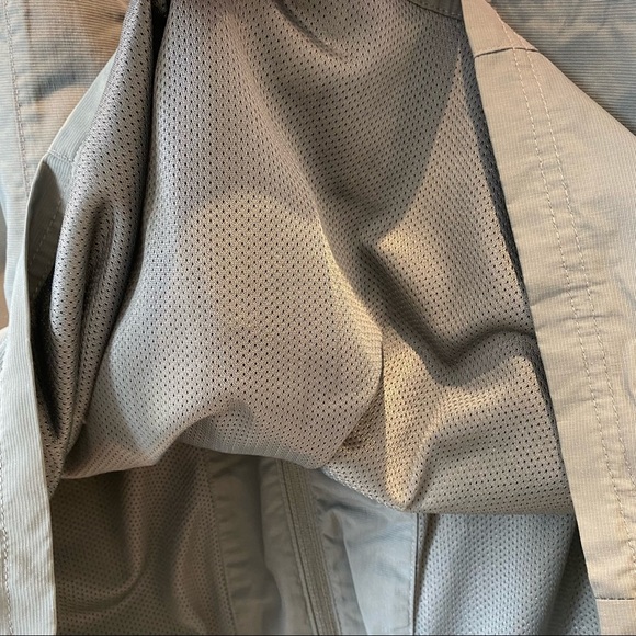 New Balance Running Jacket Gray and Pink - Picture 10 of 15